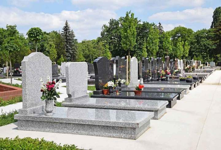 Travaux de marbrerie funéraire Hauts-de-Seine
